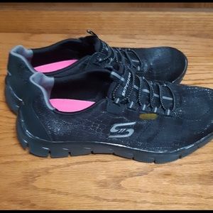 Sketcher size 8 like new
